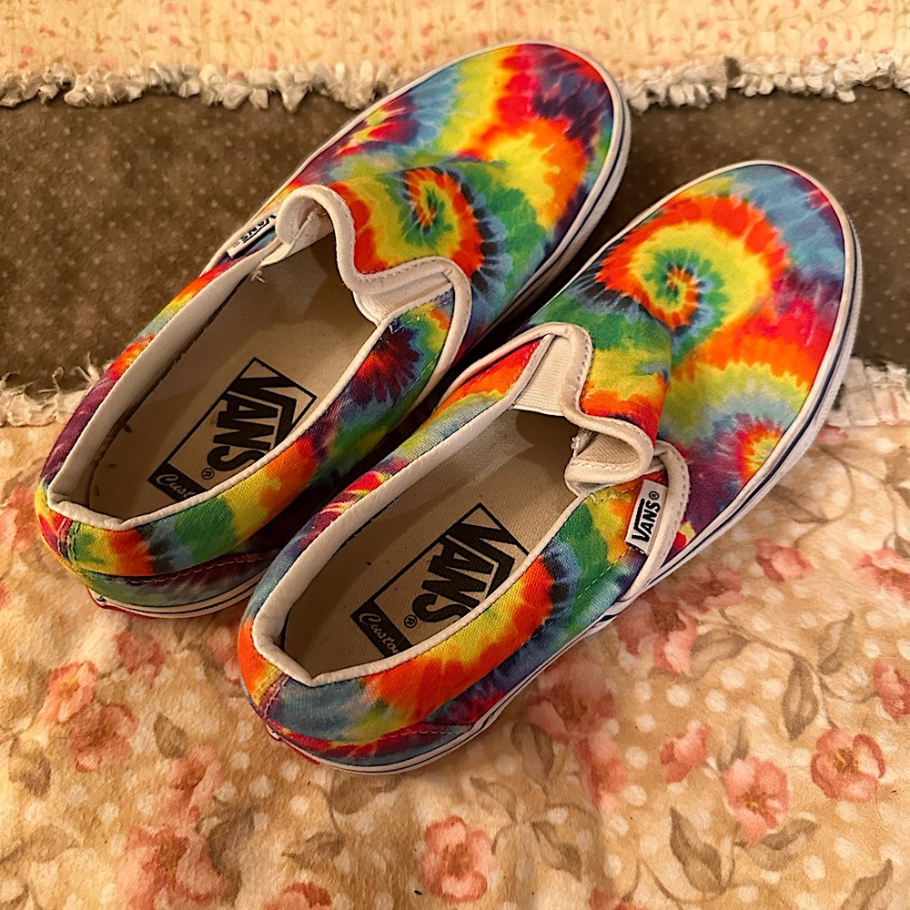 Vans Signature Tye-Dye Canvas Shoes Womens size 7.0